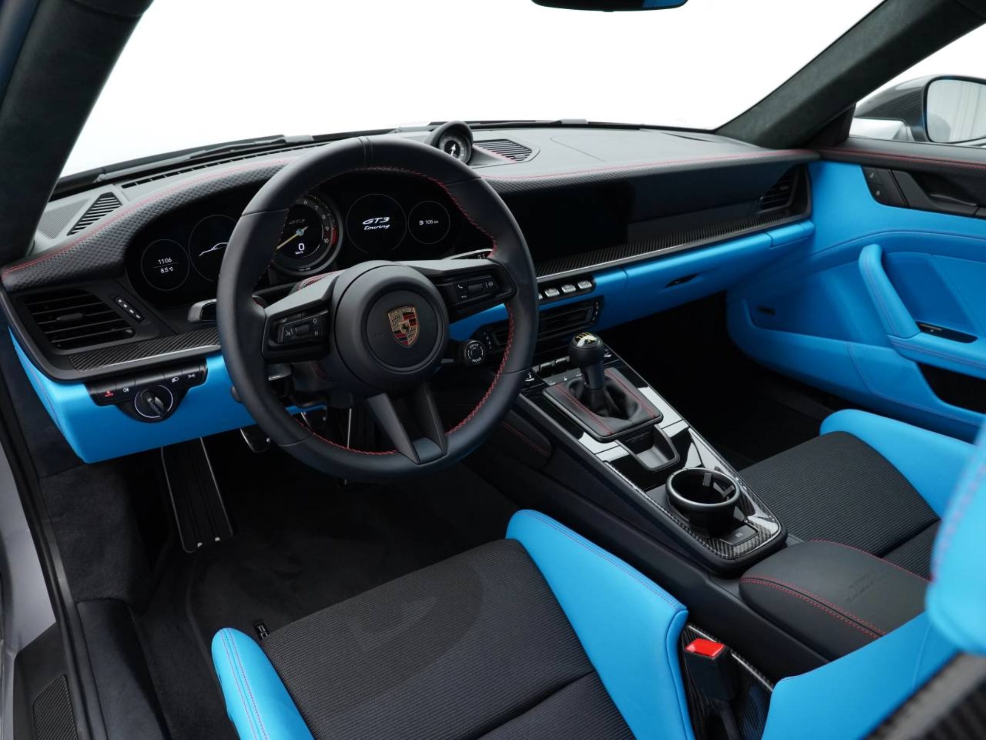 PORSCHE 911 GT3 mit Touring-Paket-image-4