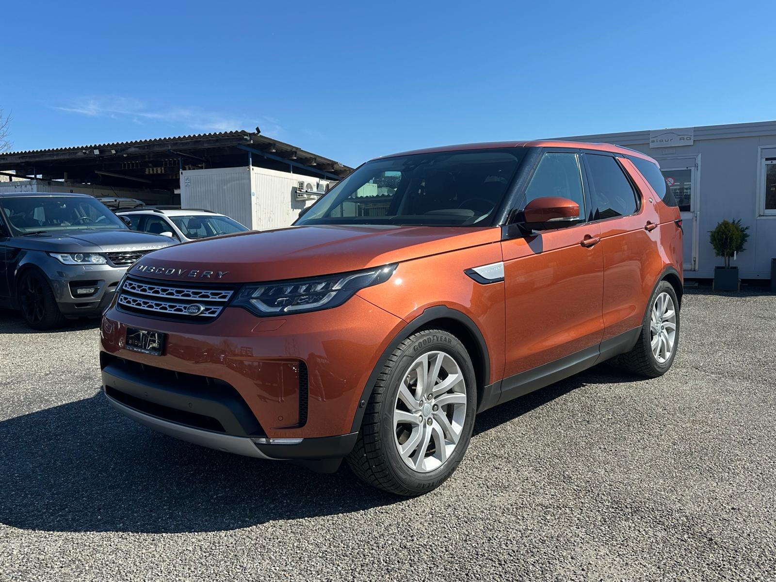 LAND ROVER Discovery 3.0 SDV6 SE Automatic-image-1
