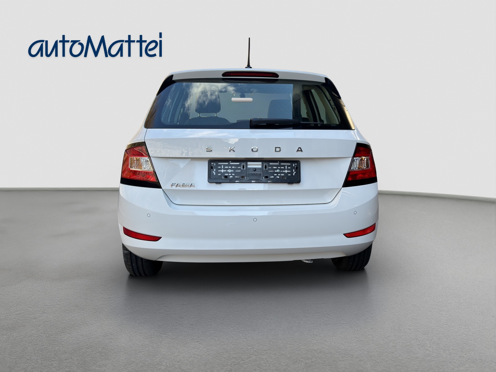 SKODA Fabia 1.0 TSI Ambition DSG-image-3