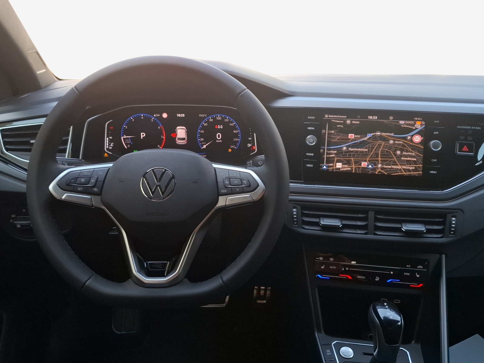 VW Polo 1.0 TSI R-Line DSG-image-8