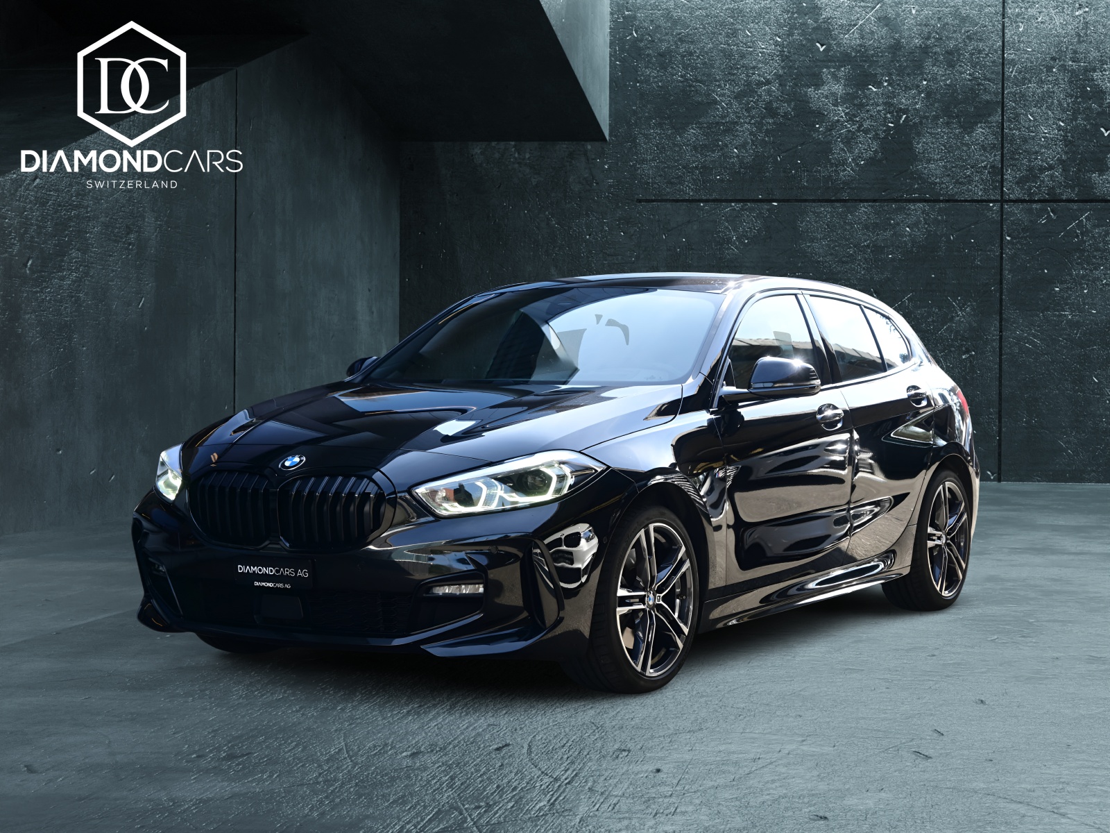 BMW 120d xDrive SAG *M-Sport*HUD*H&K*-image-0