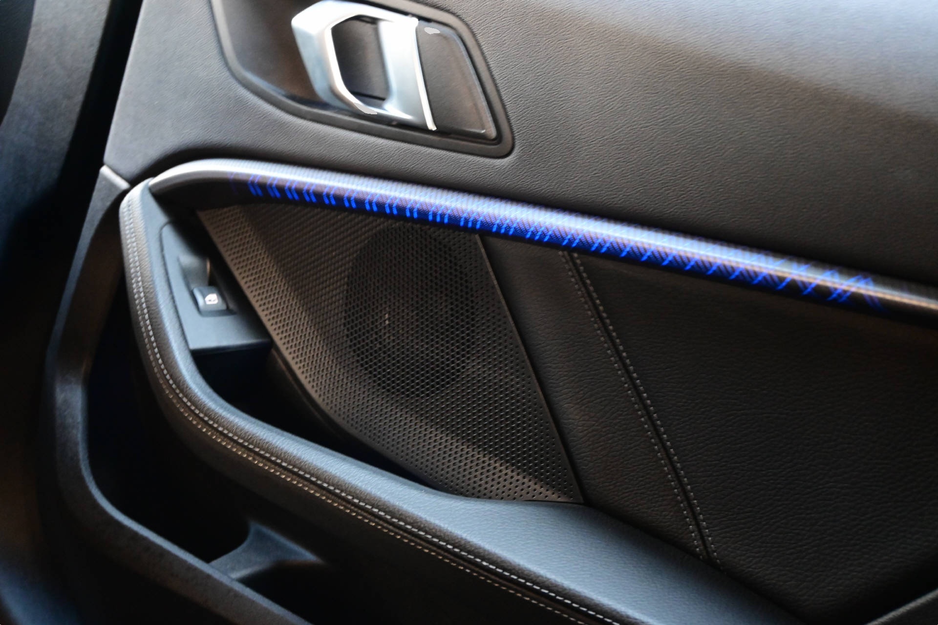 BMW 120d xDrive SAG *M-Sport*HUD*H&K*-image-15