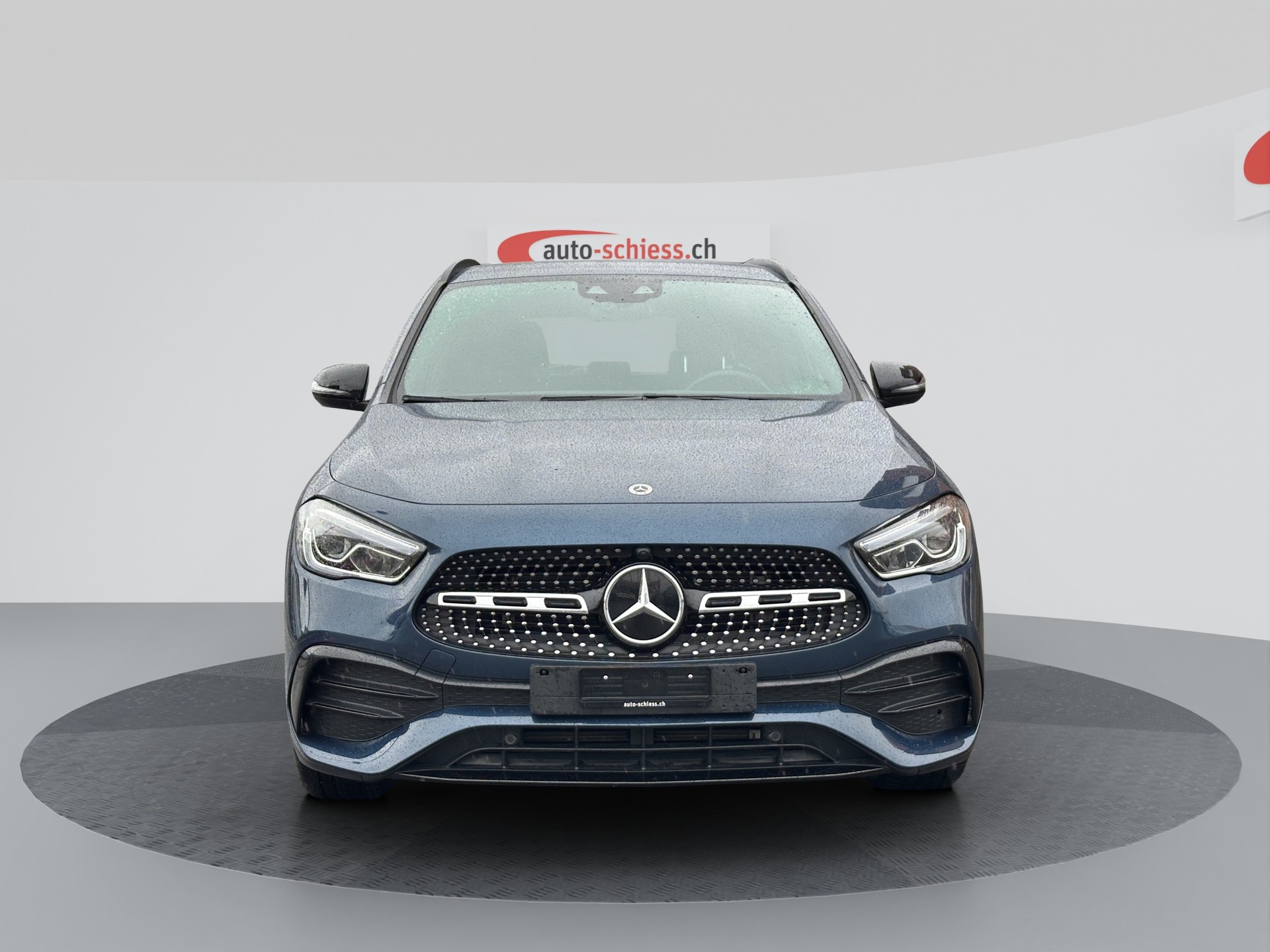 MERCEDES-BENZ GLA 200d AMG Night 8G-DCT-image-1