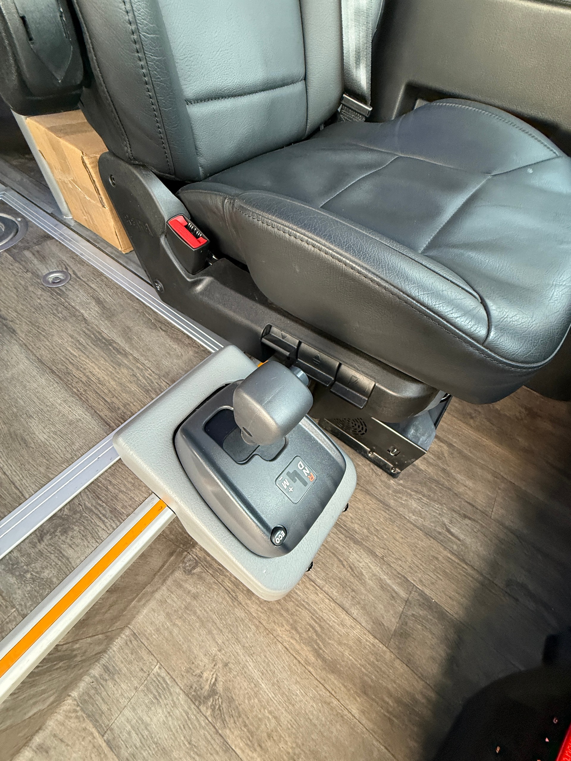 ISUZU AOS Novo Ultra Reisebus-image-13