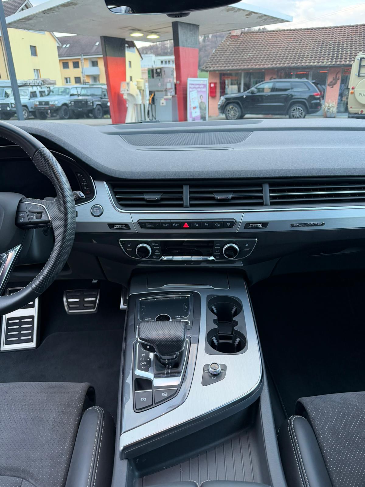 AUDI S-Line-image-8