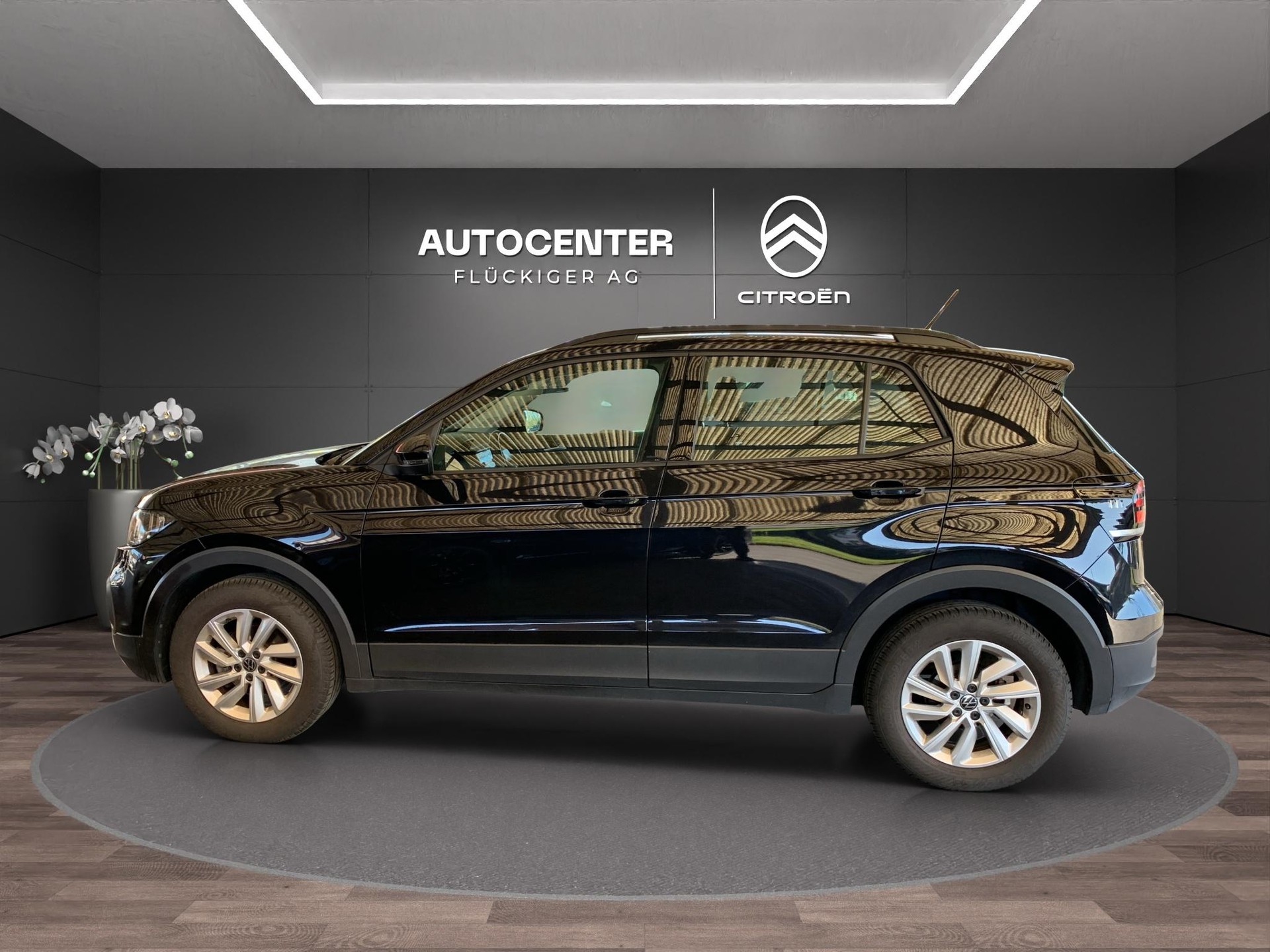 VW T-Cross 1.0 TSI 110 Life DSG-image-4