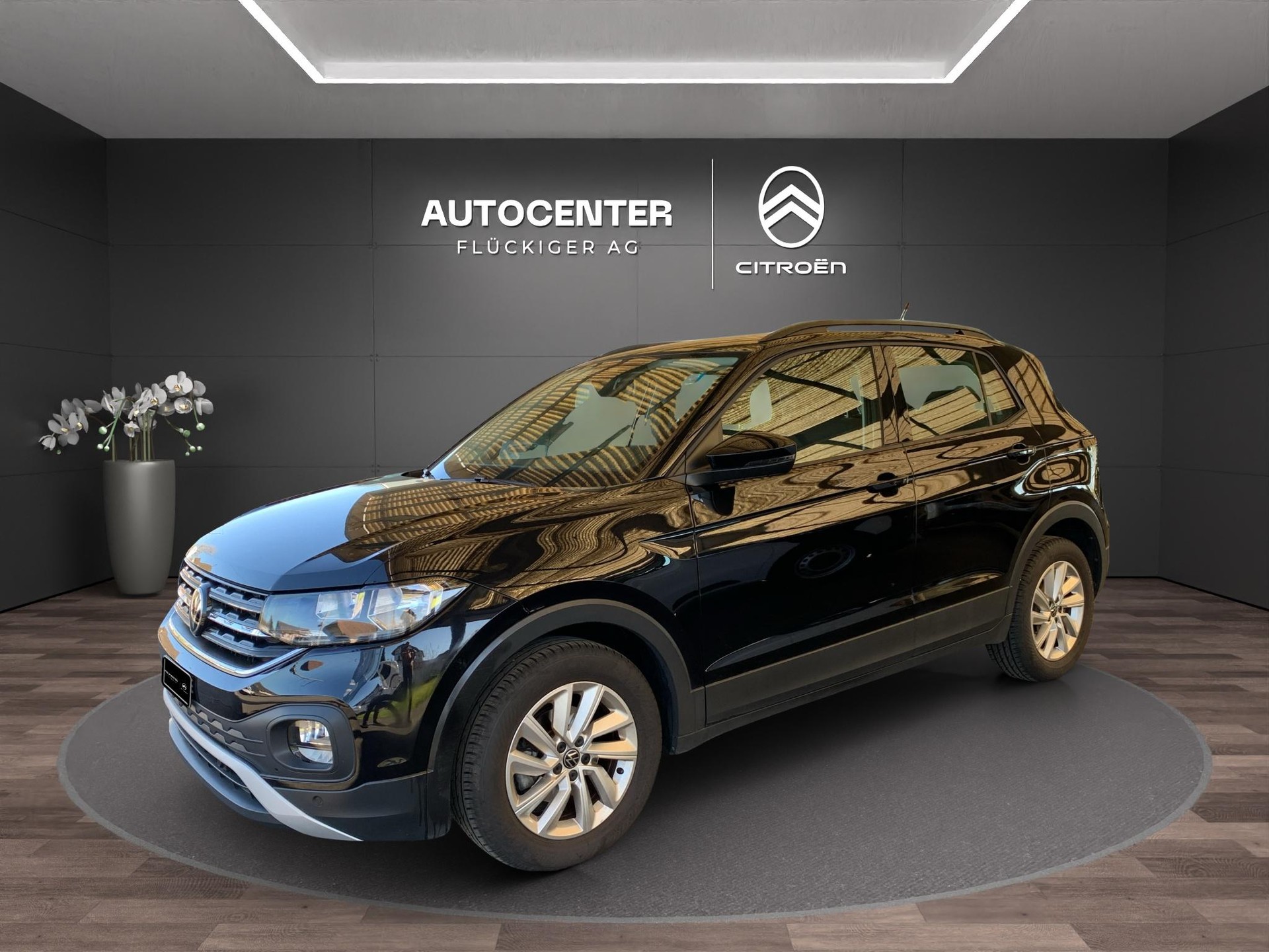 VW T-Cross 1.0 TSI 110 Life DSG-image-8