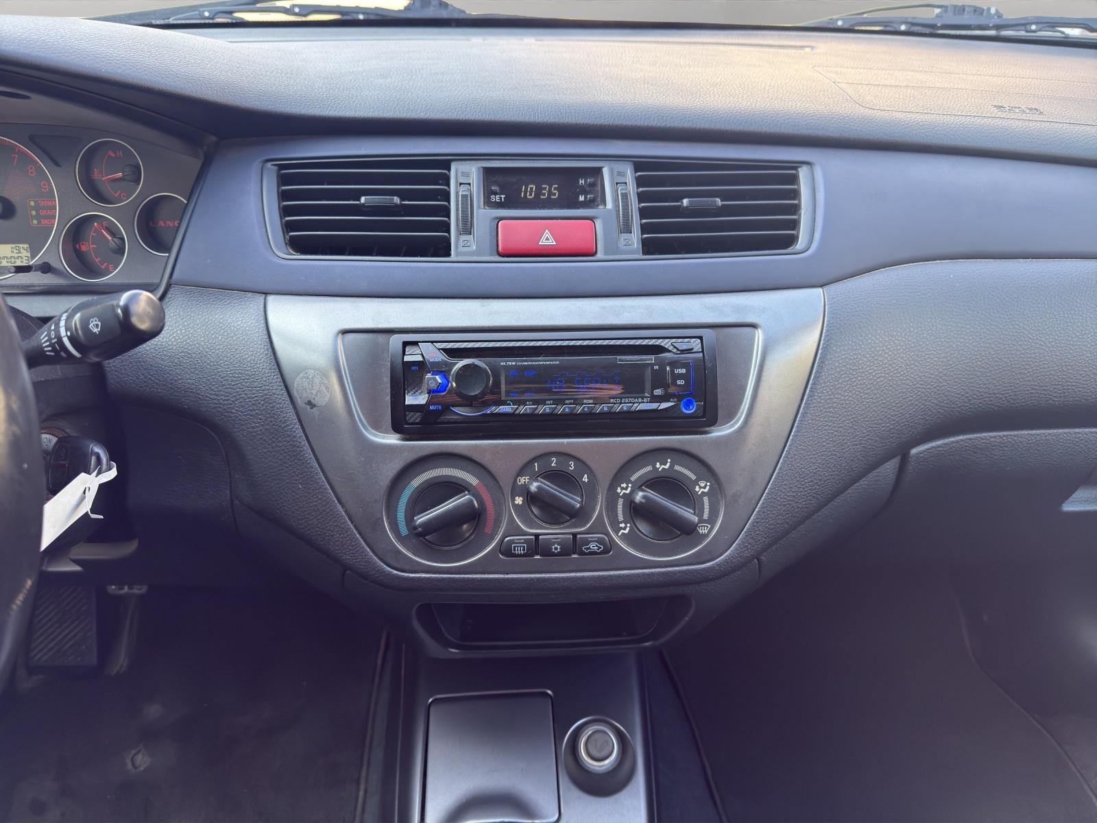 MITSUBISHI Lancer 2.0 T 16V EVO-VllI Sport-image-8