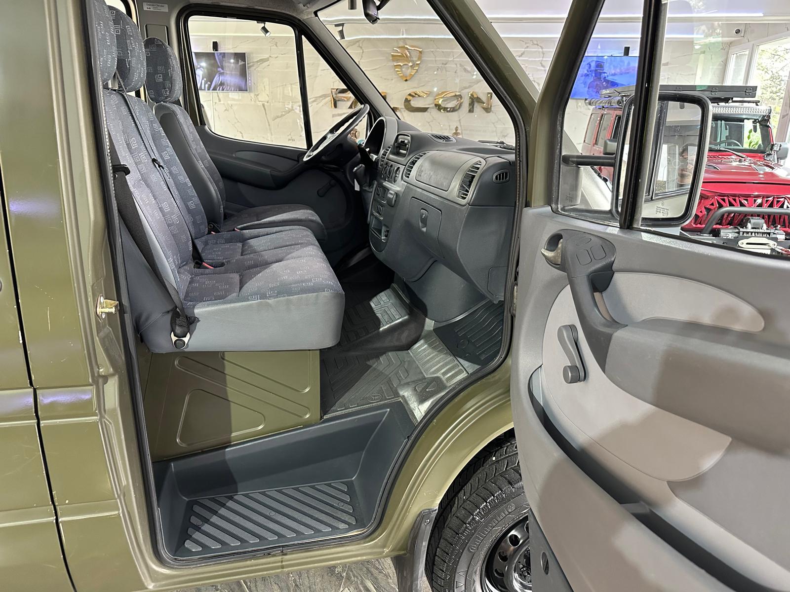 MERCEDES-BENZ Sprinter 313 CDI 4x4-image-38