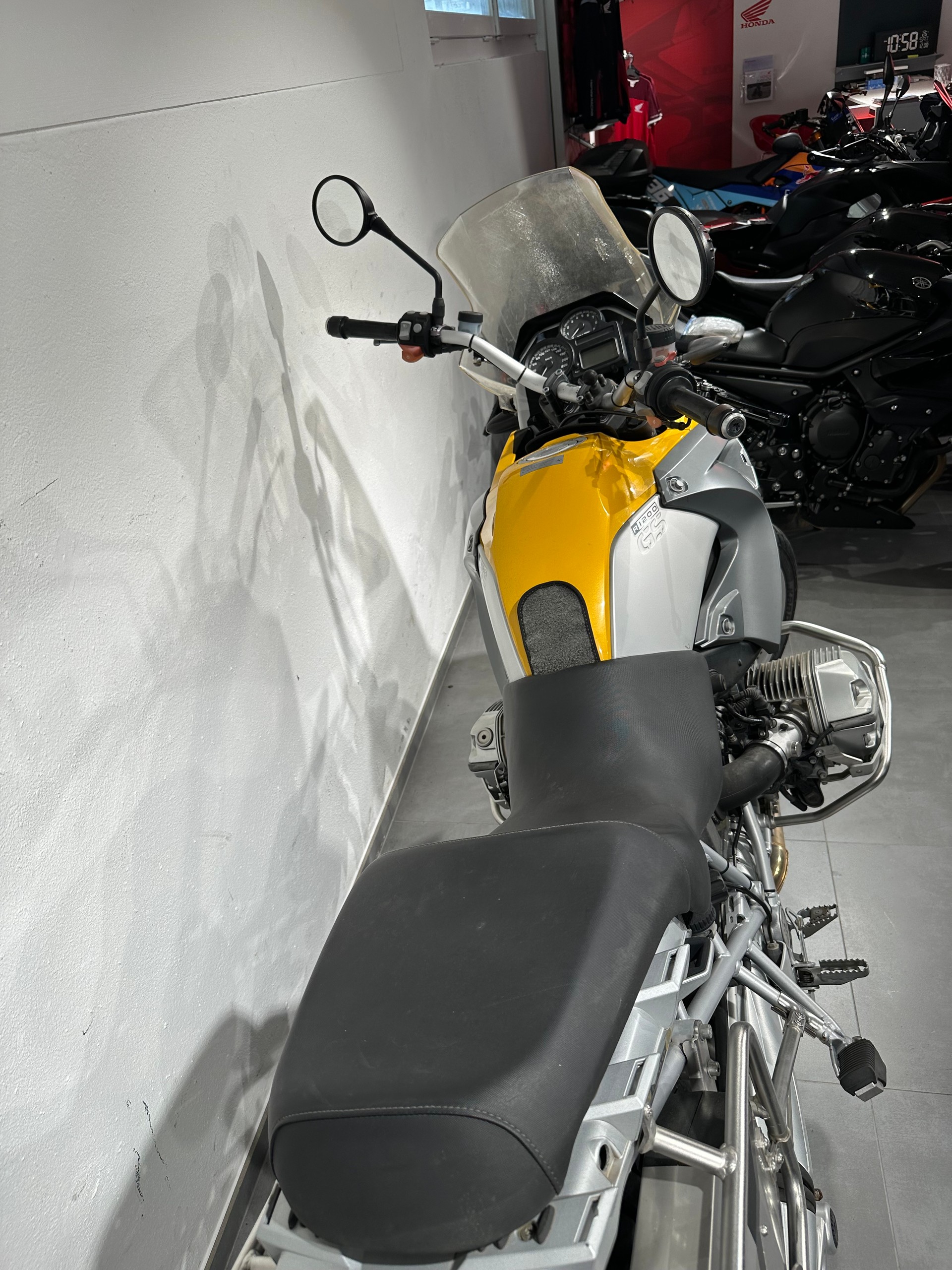 BMW R 1200 GS-showroom-element-2