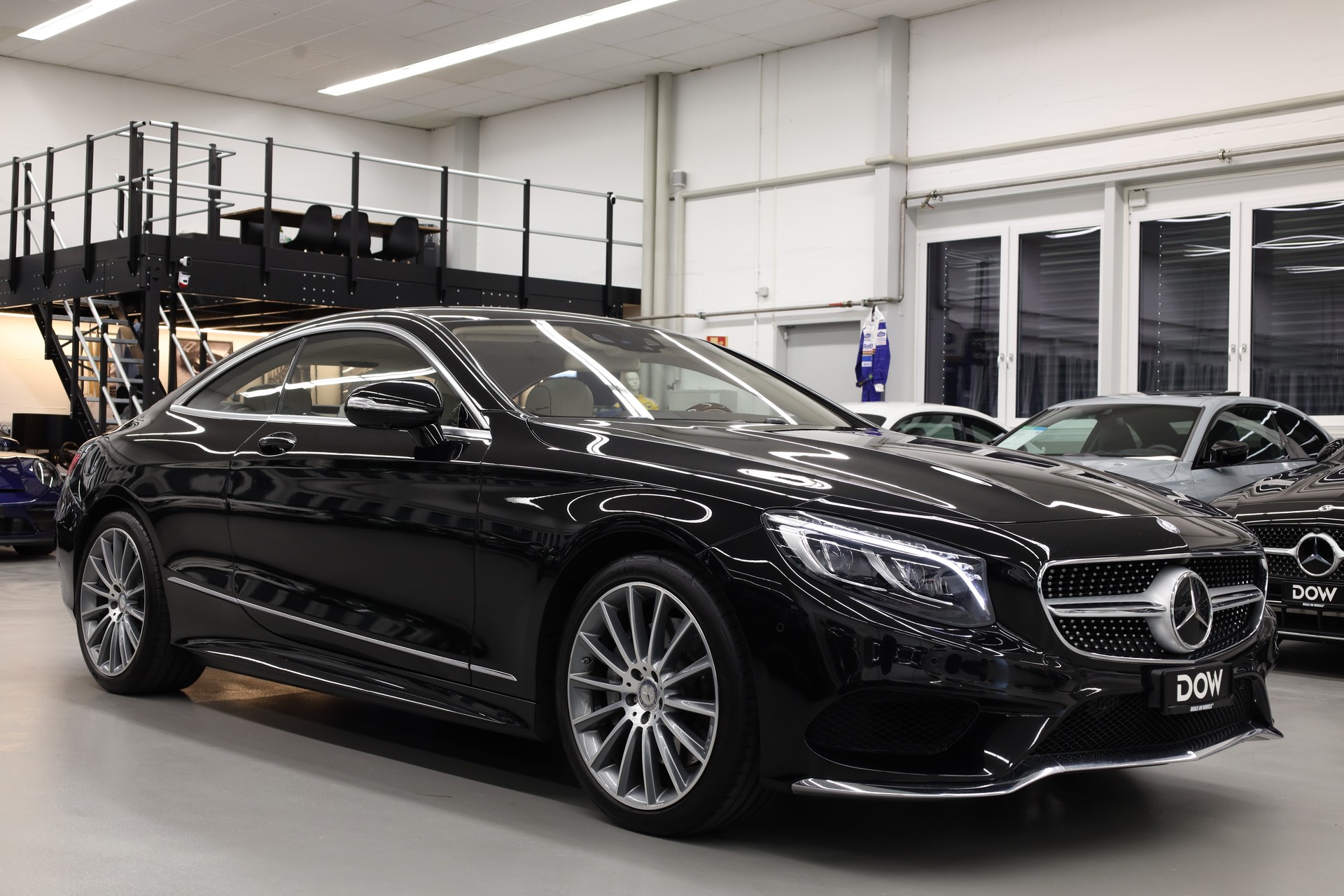 MERCEDES-BENZ S 500 V8 Coupé-image-1