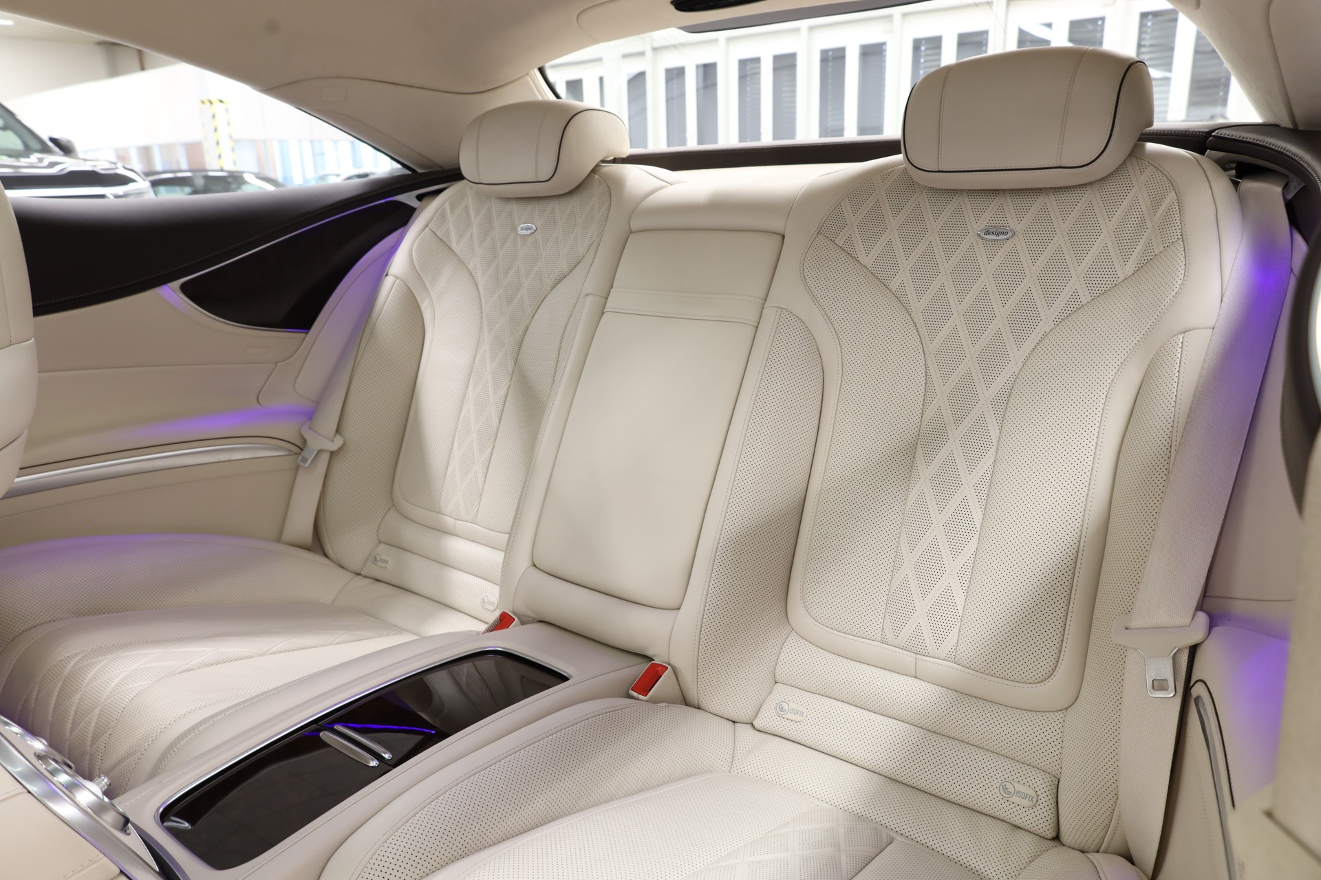 MERCEDES-BENZ S 500 V8 Coupé-image-21