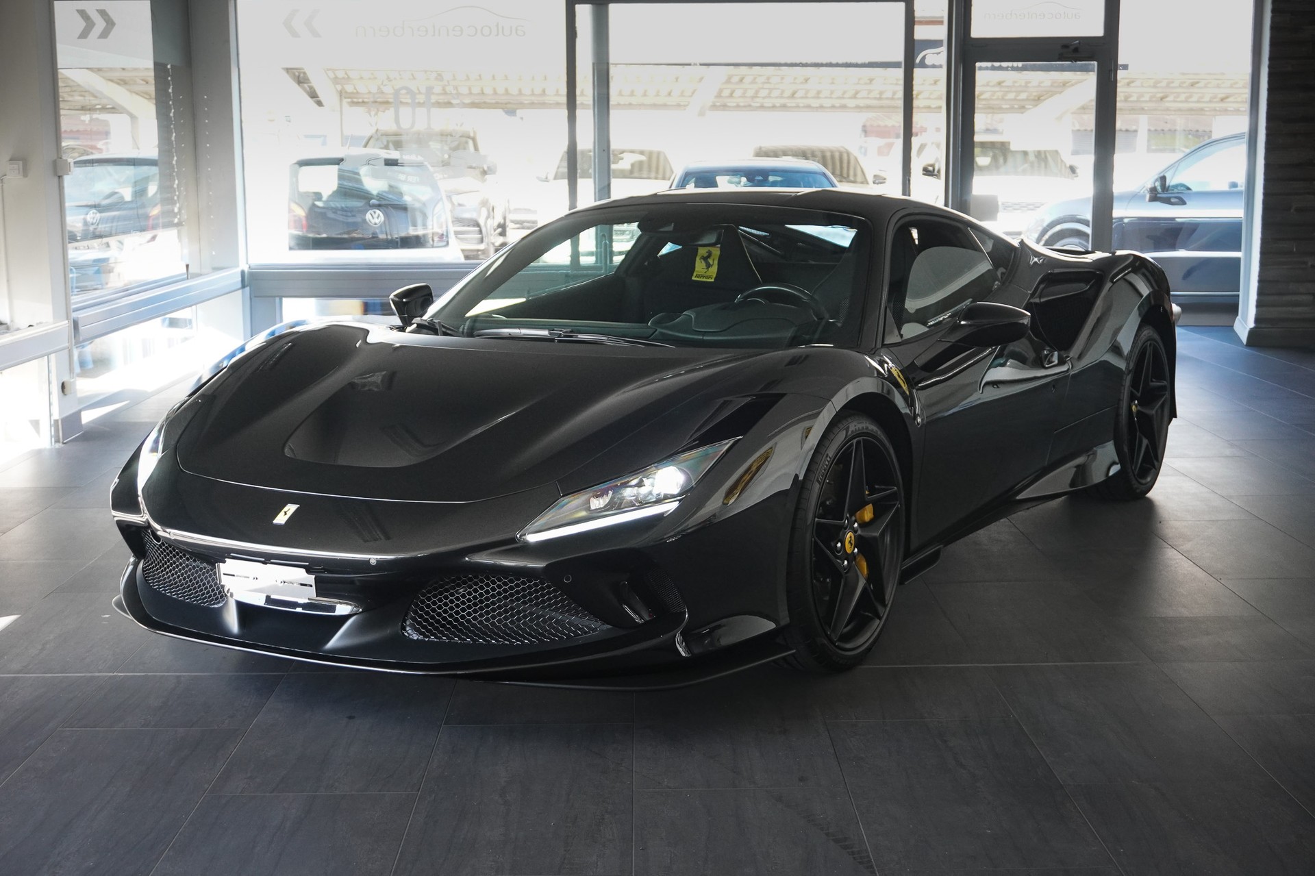 FERRARI F8 Tributo 'Power Garantie'-image-0