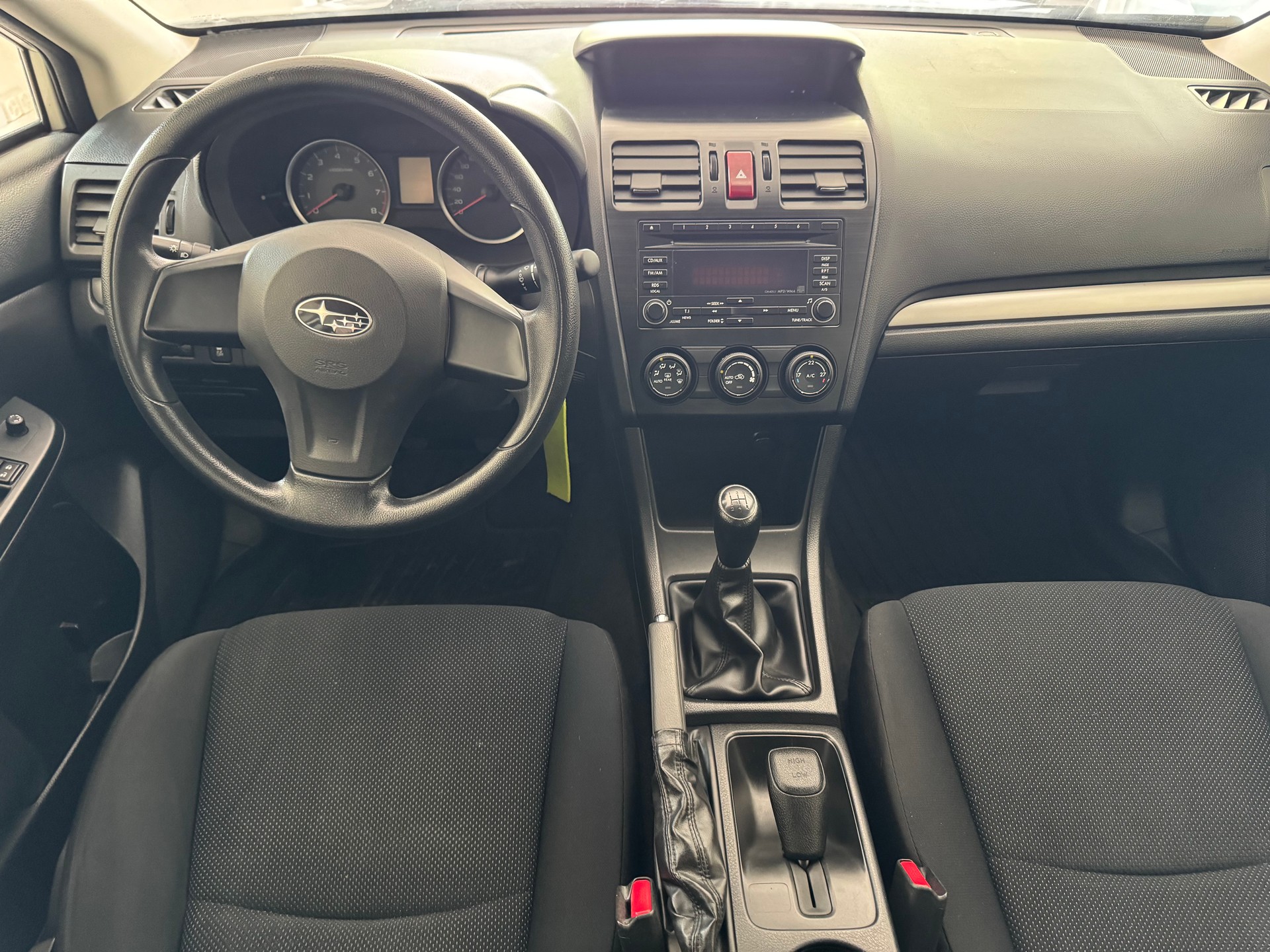 SUBARU Impreza 1.6 Swiss one-image-7