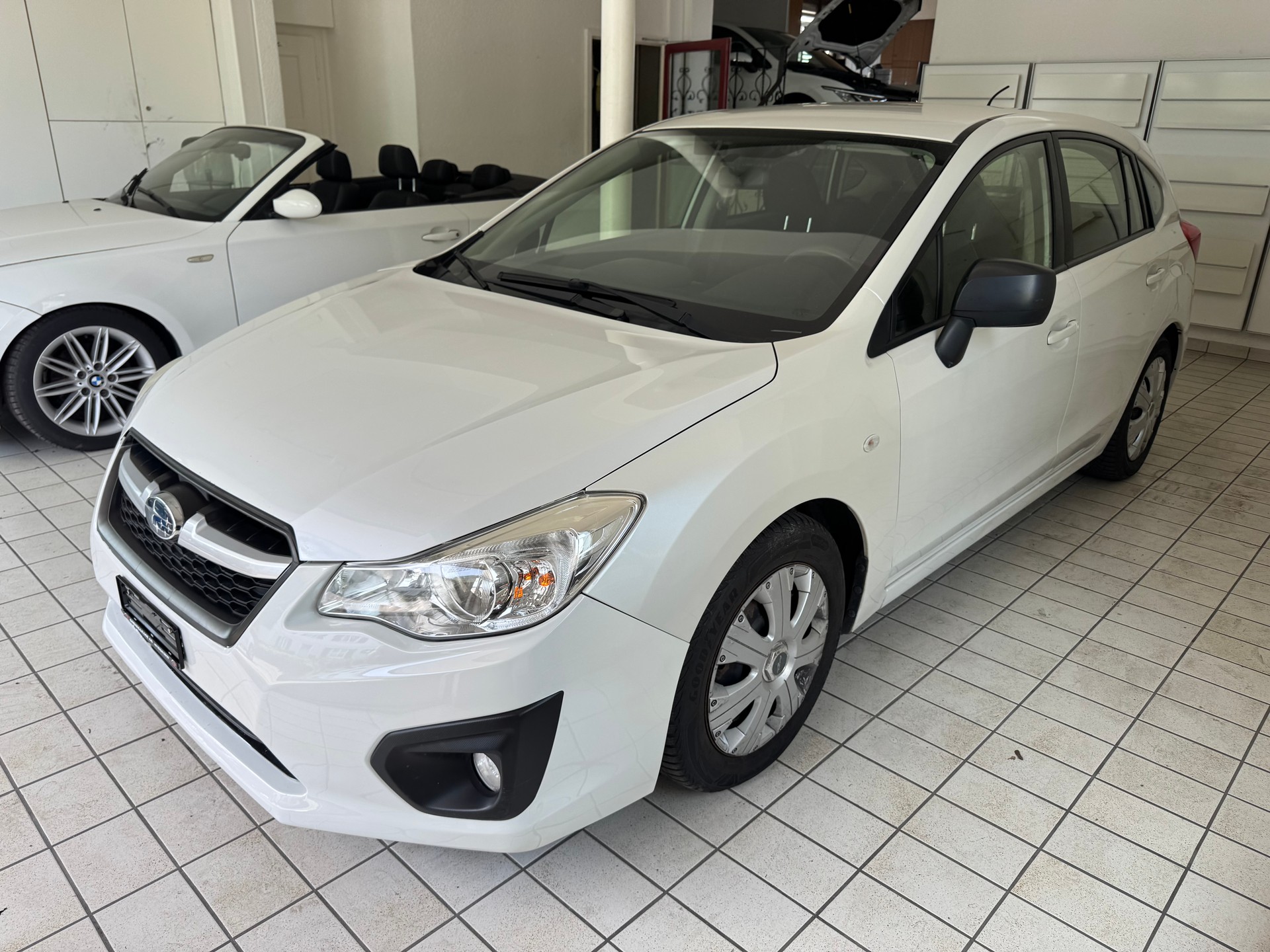 SUBARU Impreza 1.6 Swiss one-image-2