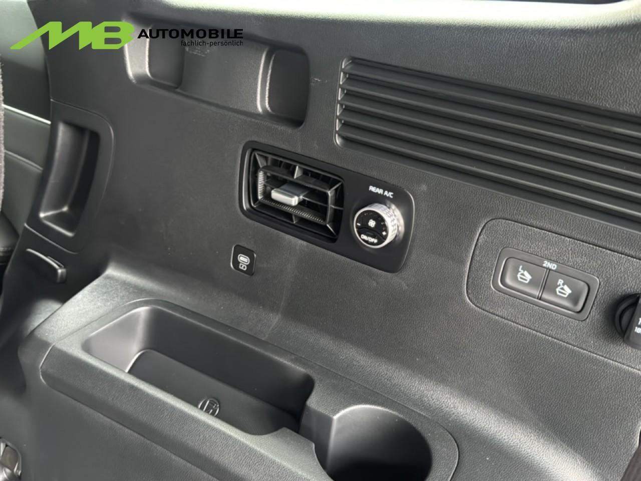 KIA Sorento 1.6 T-GDi Hybrid Style 7P-image-13