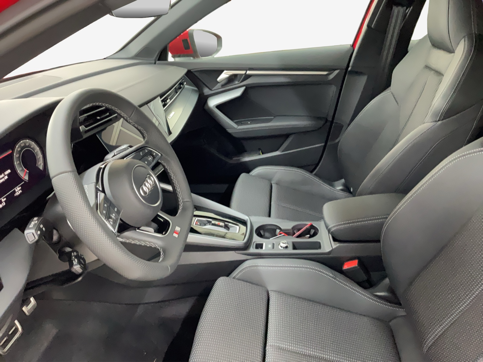 AUDI A3 Sportback TFSI 110 kW S line Attraction S tronic-image-7