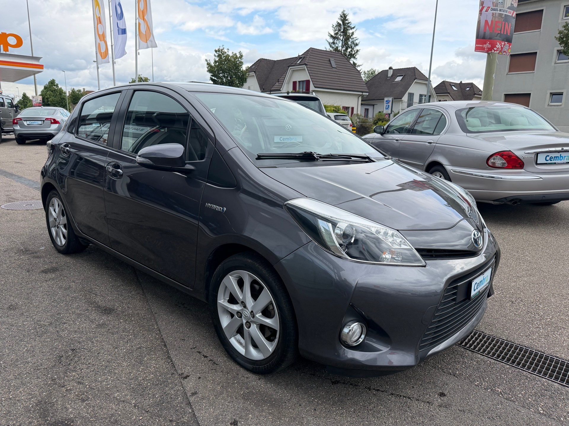 TOYOTA Yaris 1.5 VVT-i Hybrid Sol Premium CVT-image-7