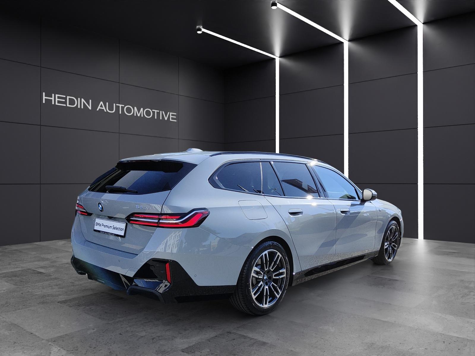 BMW 520d xDrive Touring-image-5