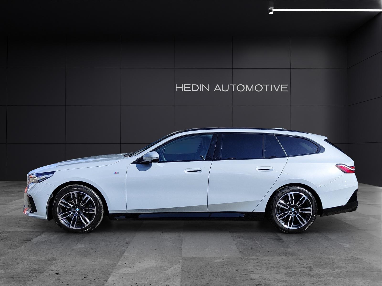 BMW 520d xDrive Touring-image-1