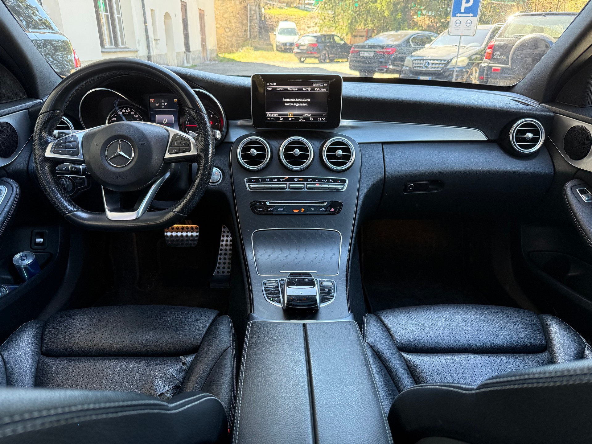 MERCEDES-BENZ C 250 d Swiss Star AMG Line 4Matic 9G-Tronic-image-9