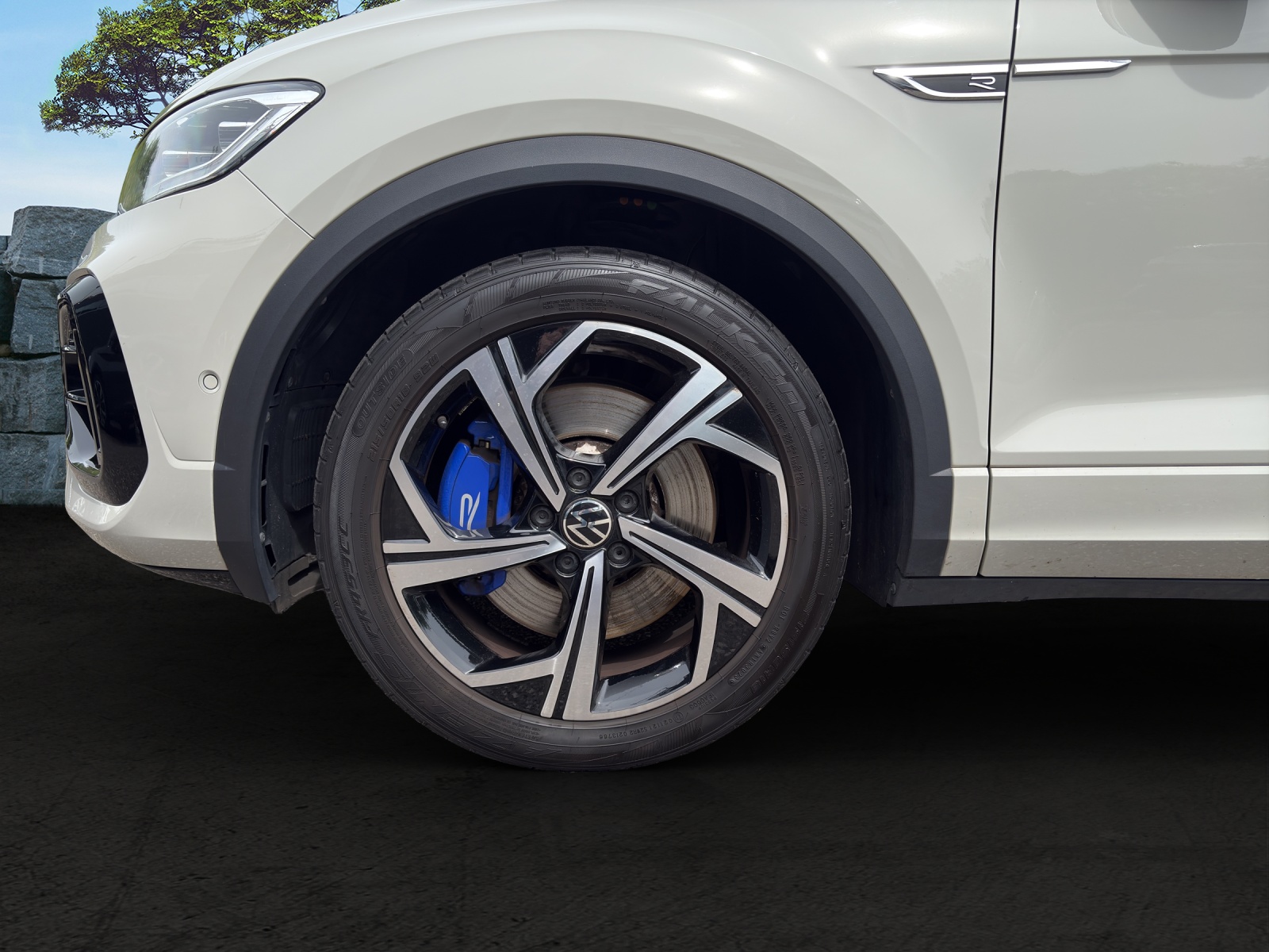 VW T-Roc 2.0 TSI R DSG 4Motion-image-15