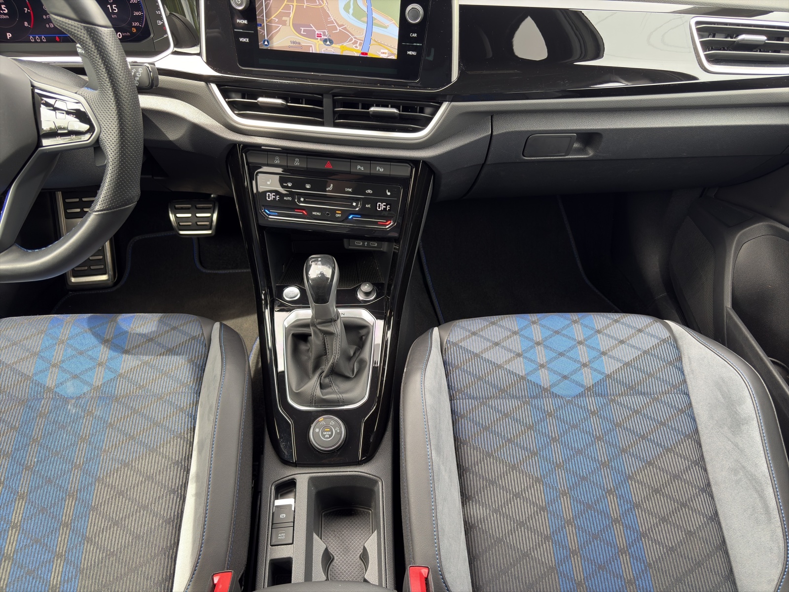 VW T-Roc 2.0 TSI R DSG 4Motion-image-14
