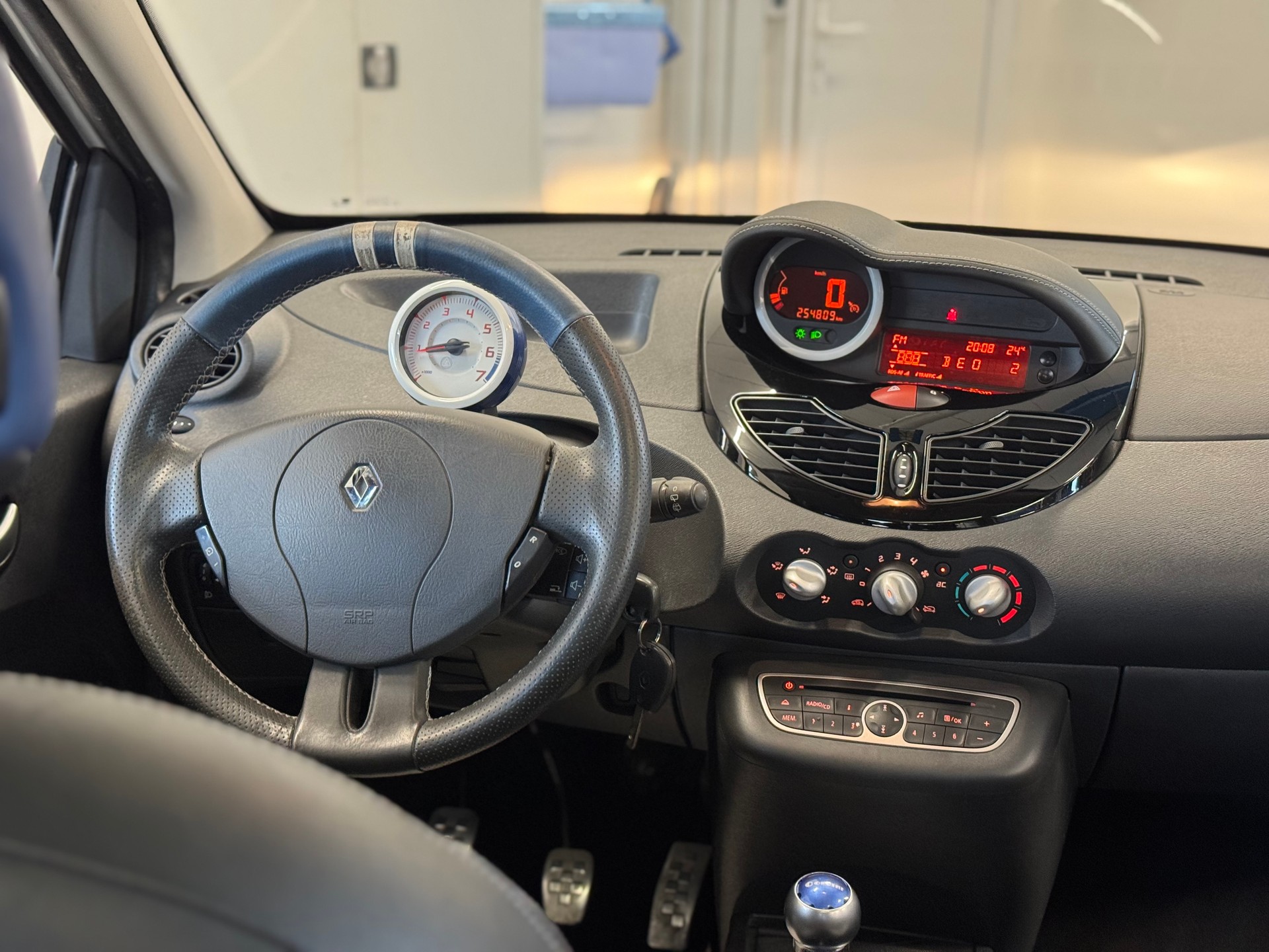 RENAULT Twingo 1.2 16V T Gordini GT-image-9
