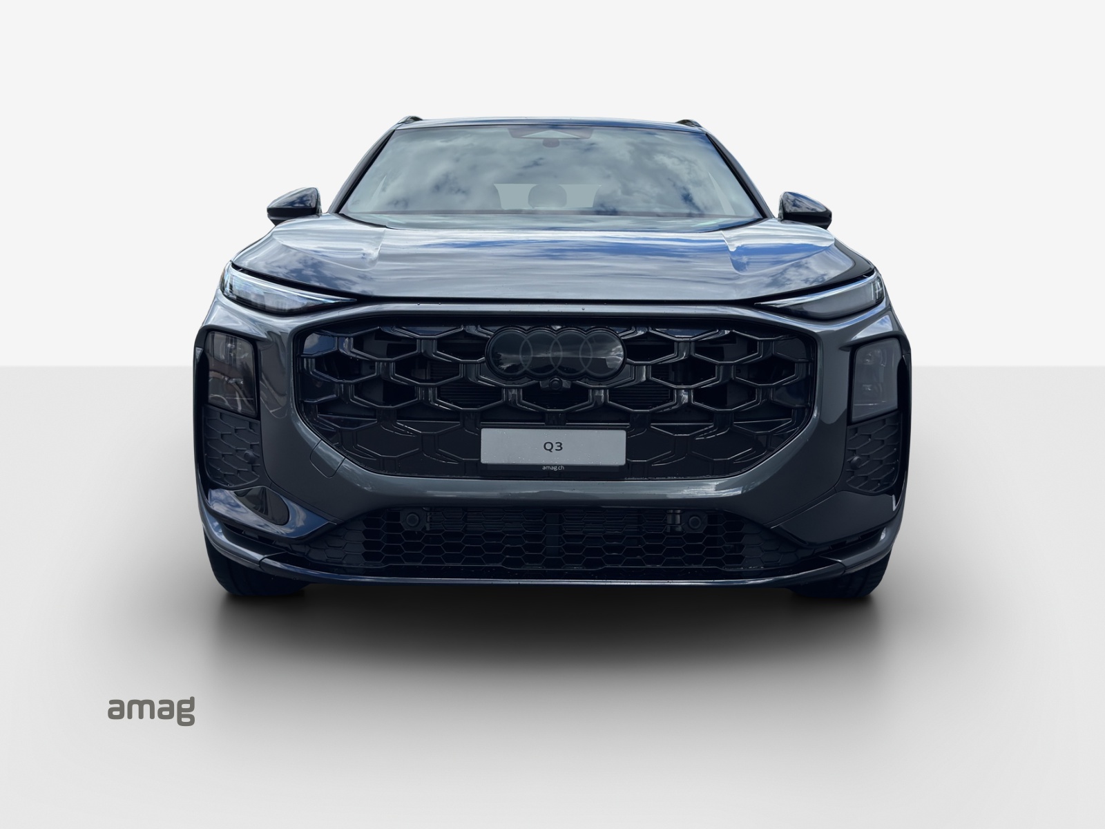 AUDI Q3 SUV e-hybrid 200 kW S tronig-image-6