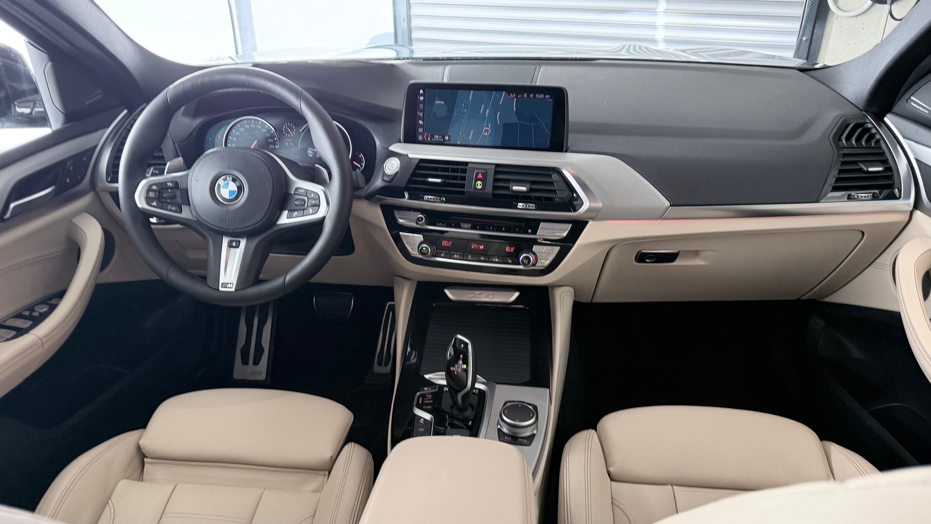 BMW X4 20d xDrive-image-29