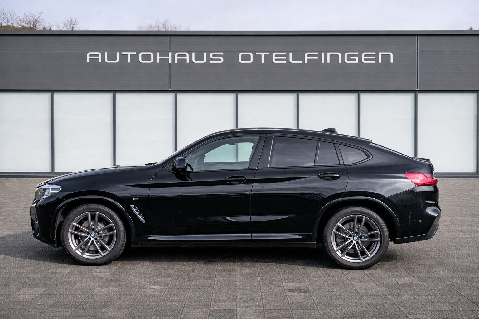 BMW X4 20d xDrive-image-0