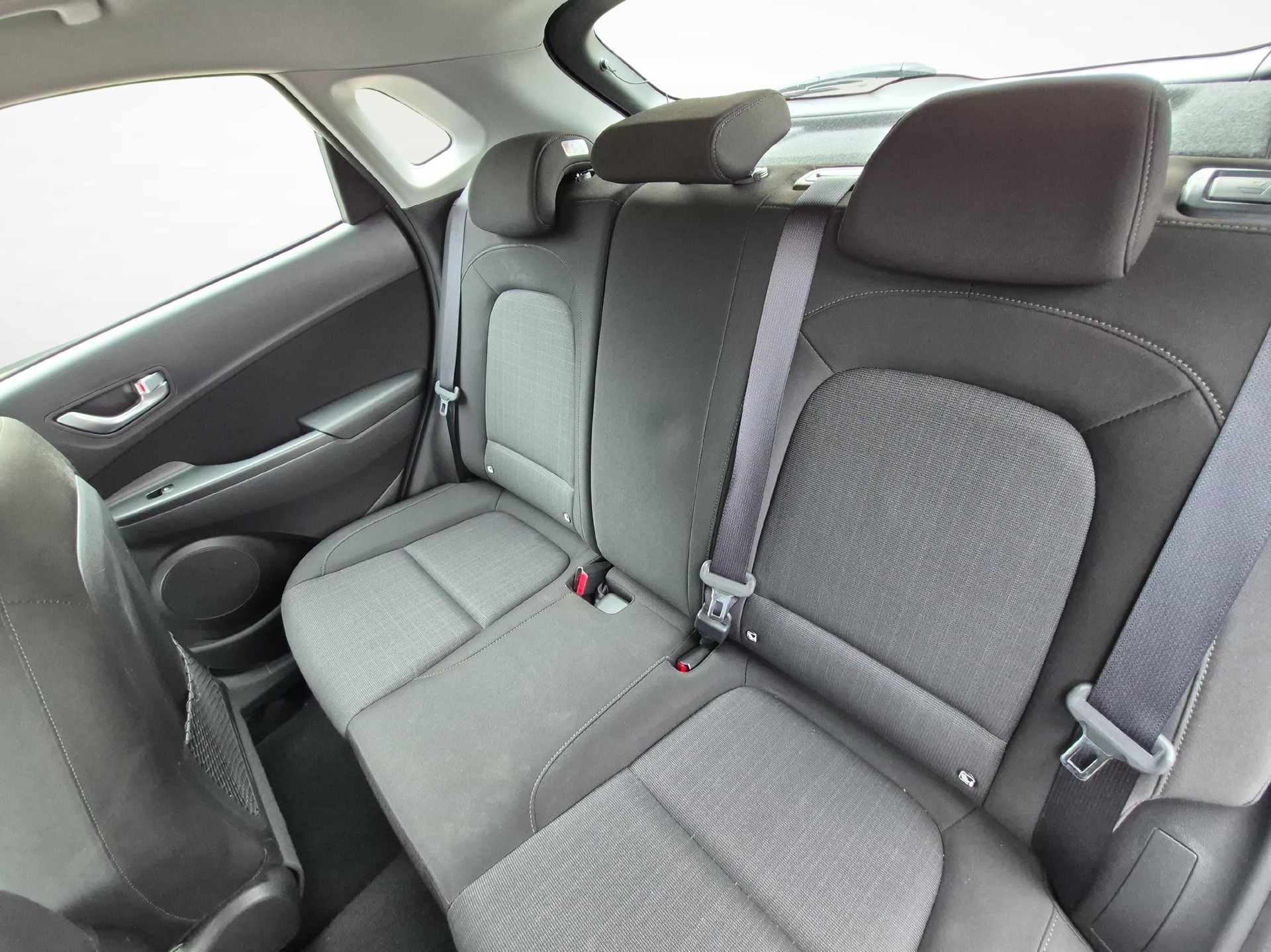 HYUNDAI Kona 1.6 T-GDi Vertex 4WD / Jetzt mit attraktivem 1.99% Leasing-image-10