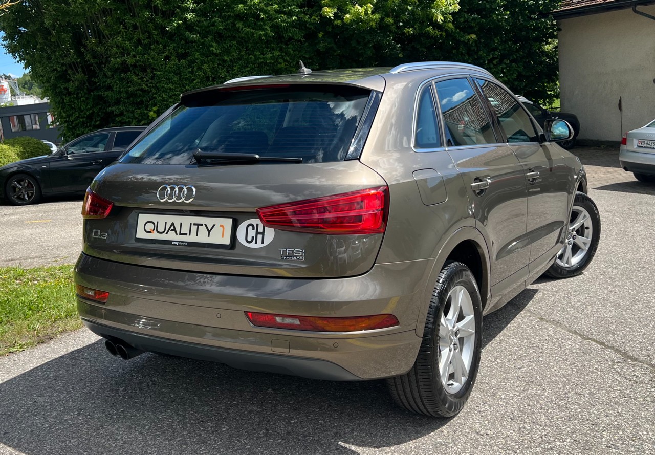 AUDI Q3 2.0 TFSI quattro S-tronic-image-3