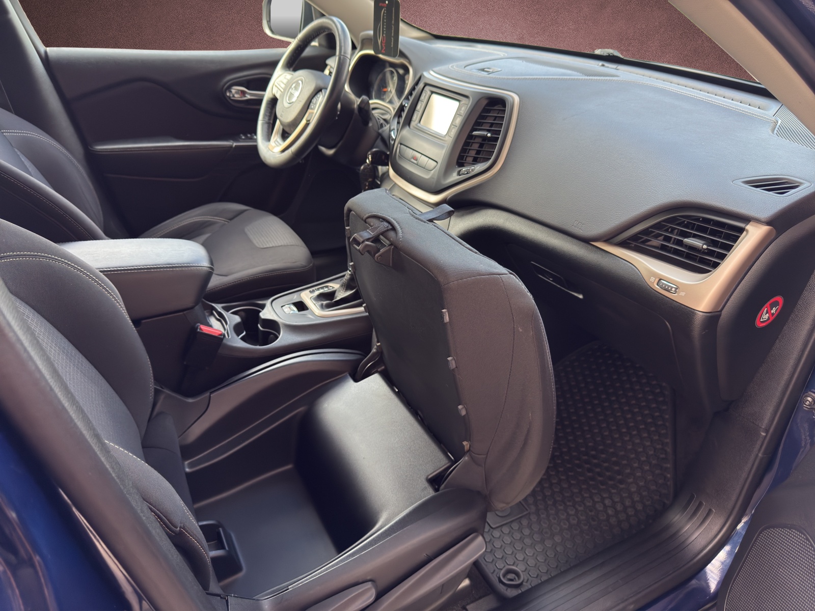JEEP Jeep Cherokee 2.4 Liter Longitude 4x4-image-9