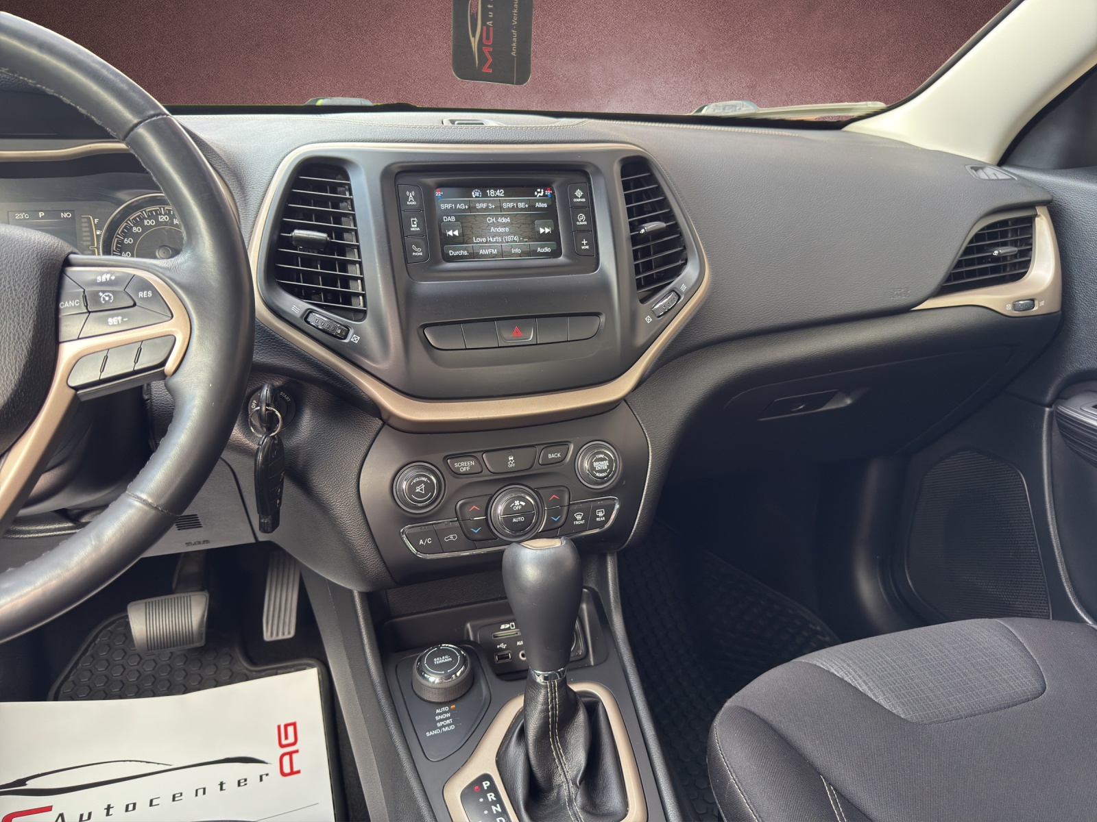 JEEP Jeep Cherokee 2.4 Liter Longitude 4x4-image-10