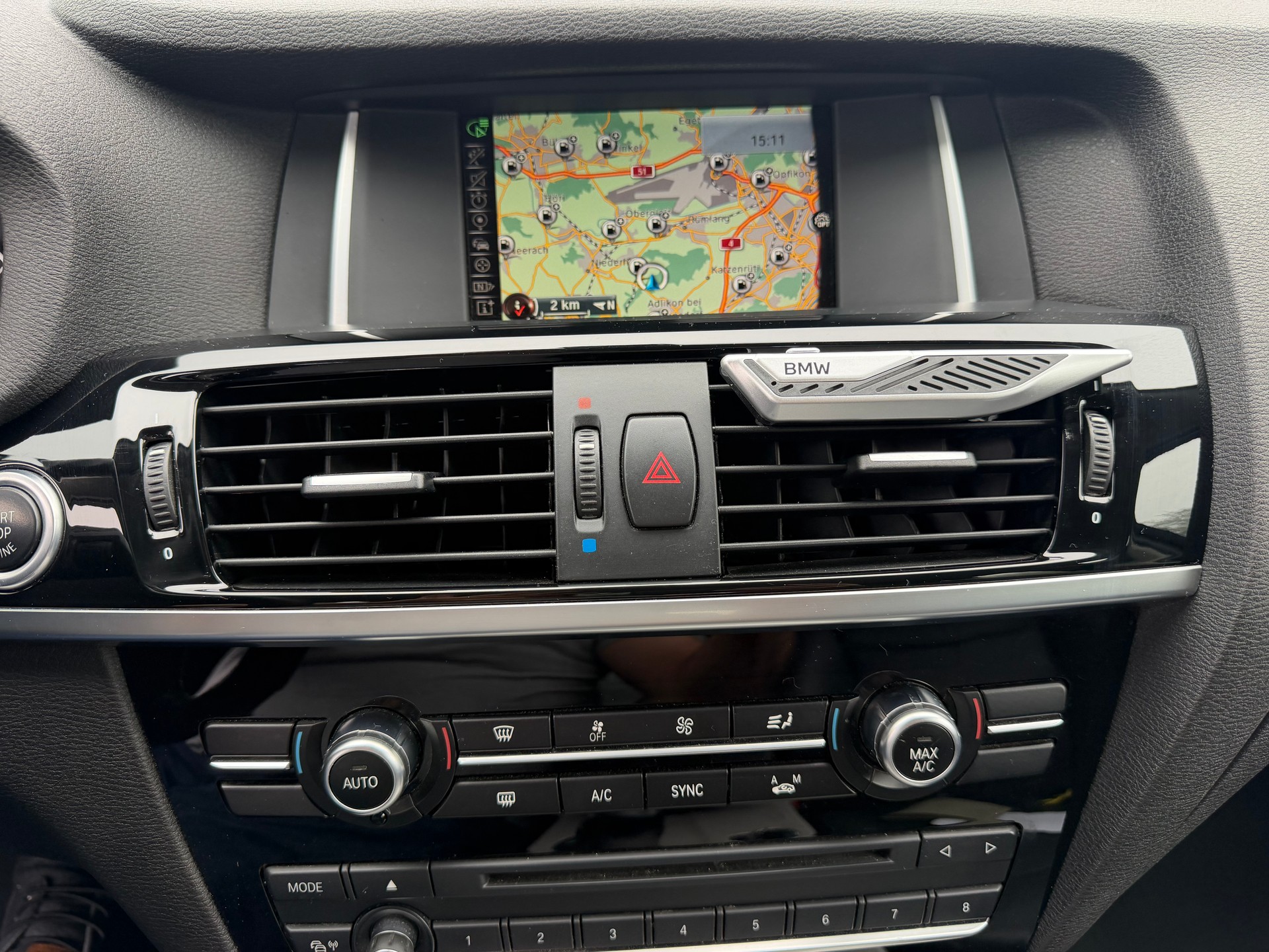 BMW X3-image-6
