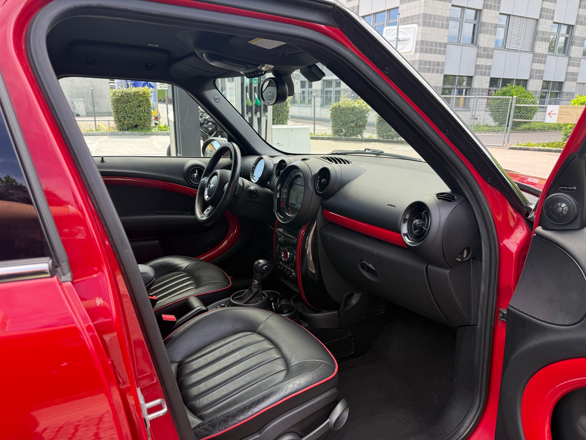 MINI Countryman John Cooper Works ALL4 Steptronic / Frisch ab MFK / harman/kardon / Navi / Leder / 8-fach Alu-image-7