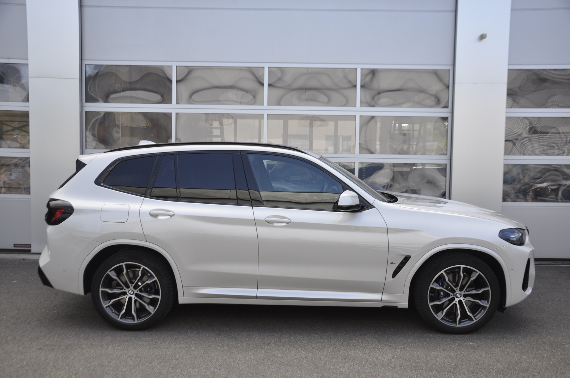 BMW X3 xDrive 30e M Sport I Anhängerkupplung-image-2