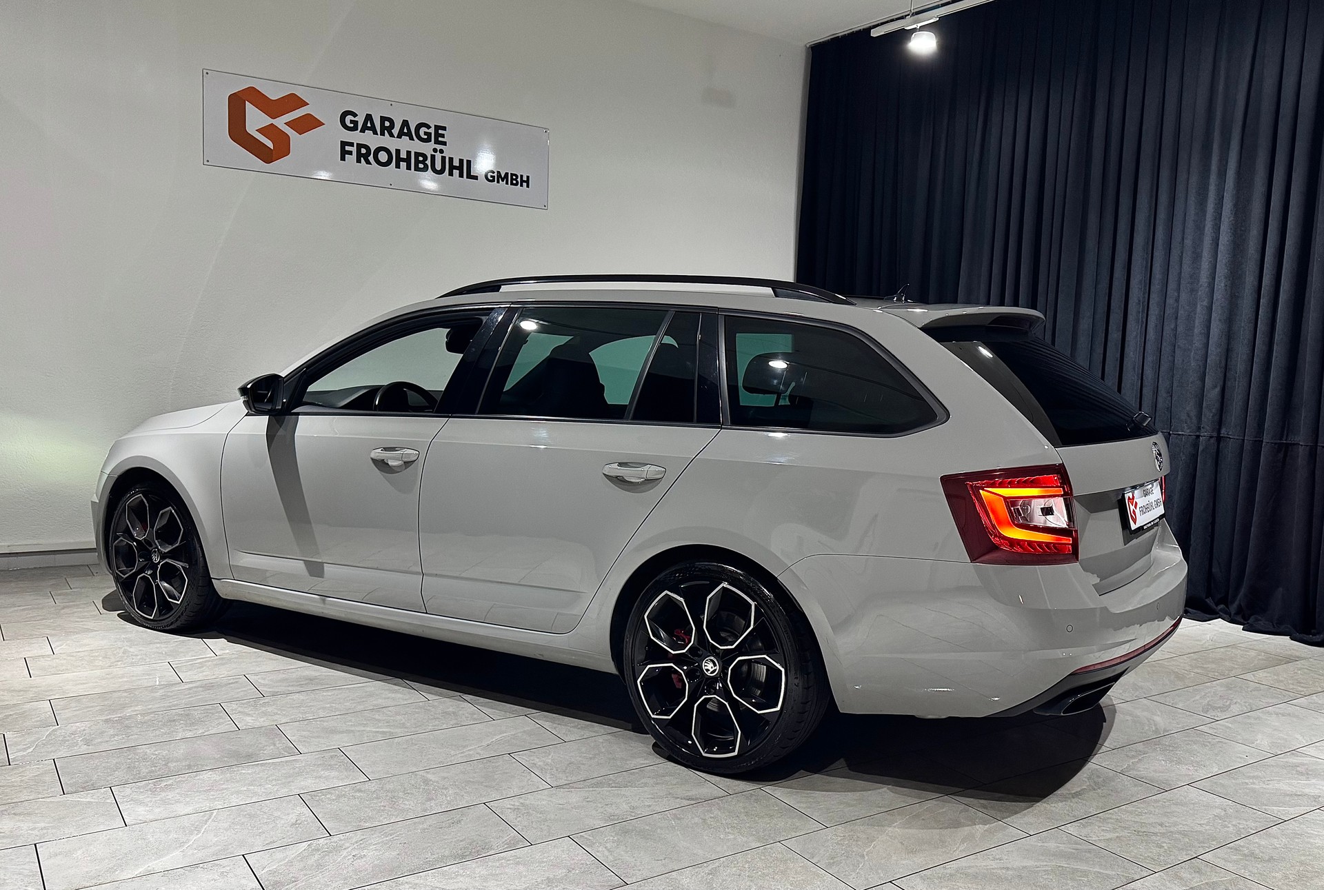 SKODA Octavia Combi 2.0 TSI RS Final Edition DSG | AHK 1600Kg |-image-6
