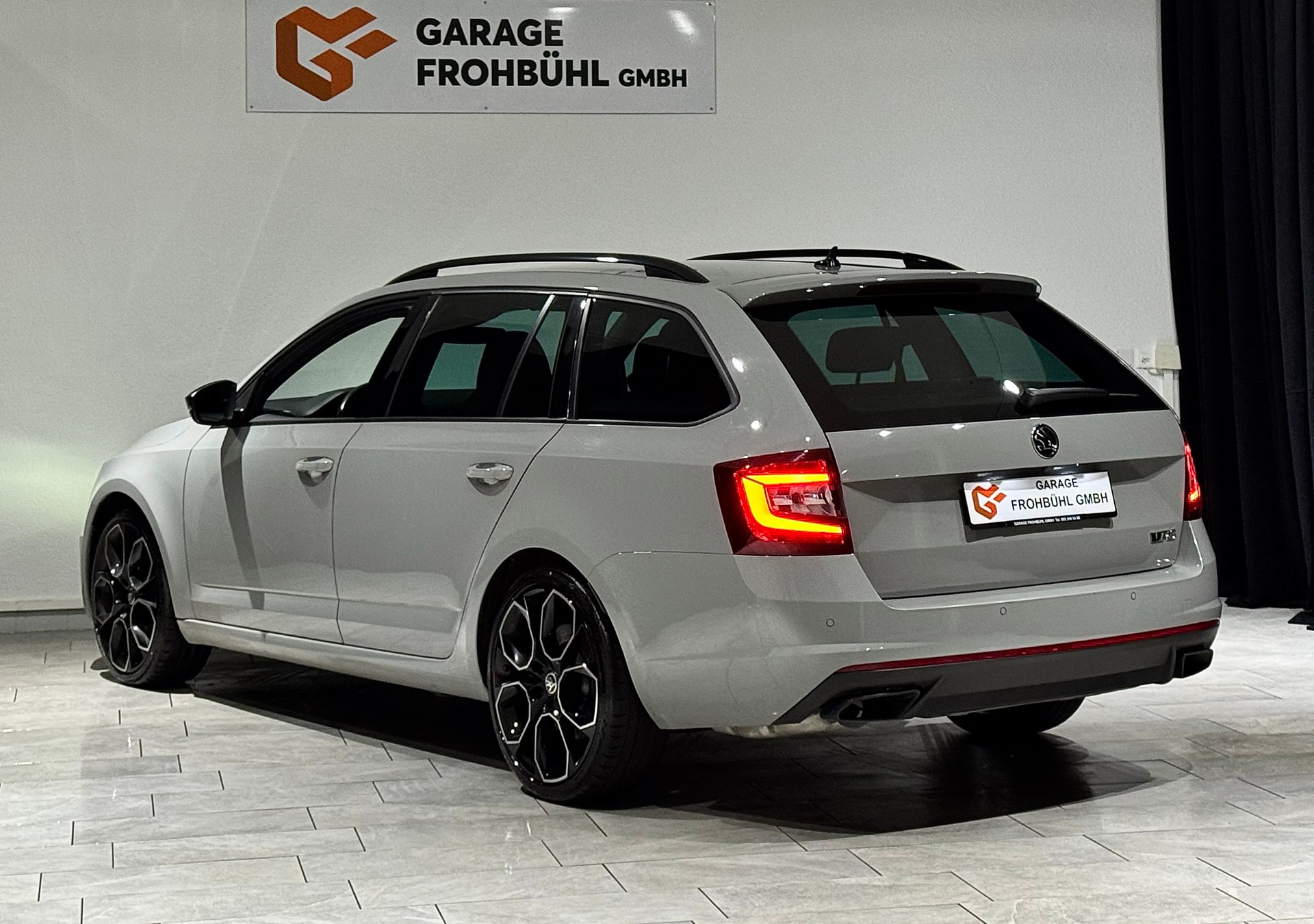 SKODA Octavia Combi 2.0 TSI RS Final Edition DSG | AHK 1600Kg |-image-4