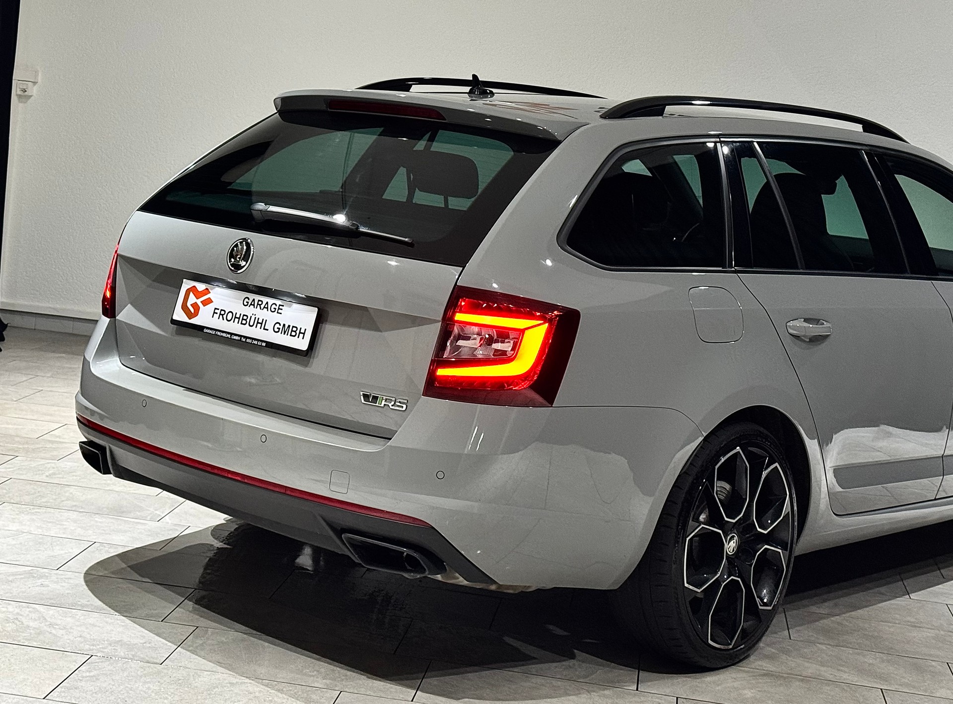 SKODA Octavia Combi 2.0 TSI RS Final Edition DSG | AHK 1600Kg |-image-9
