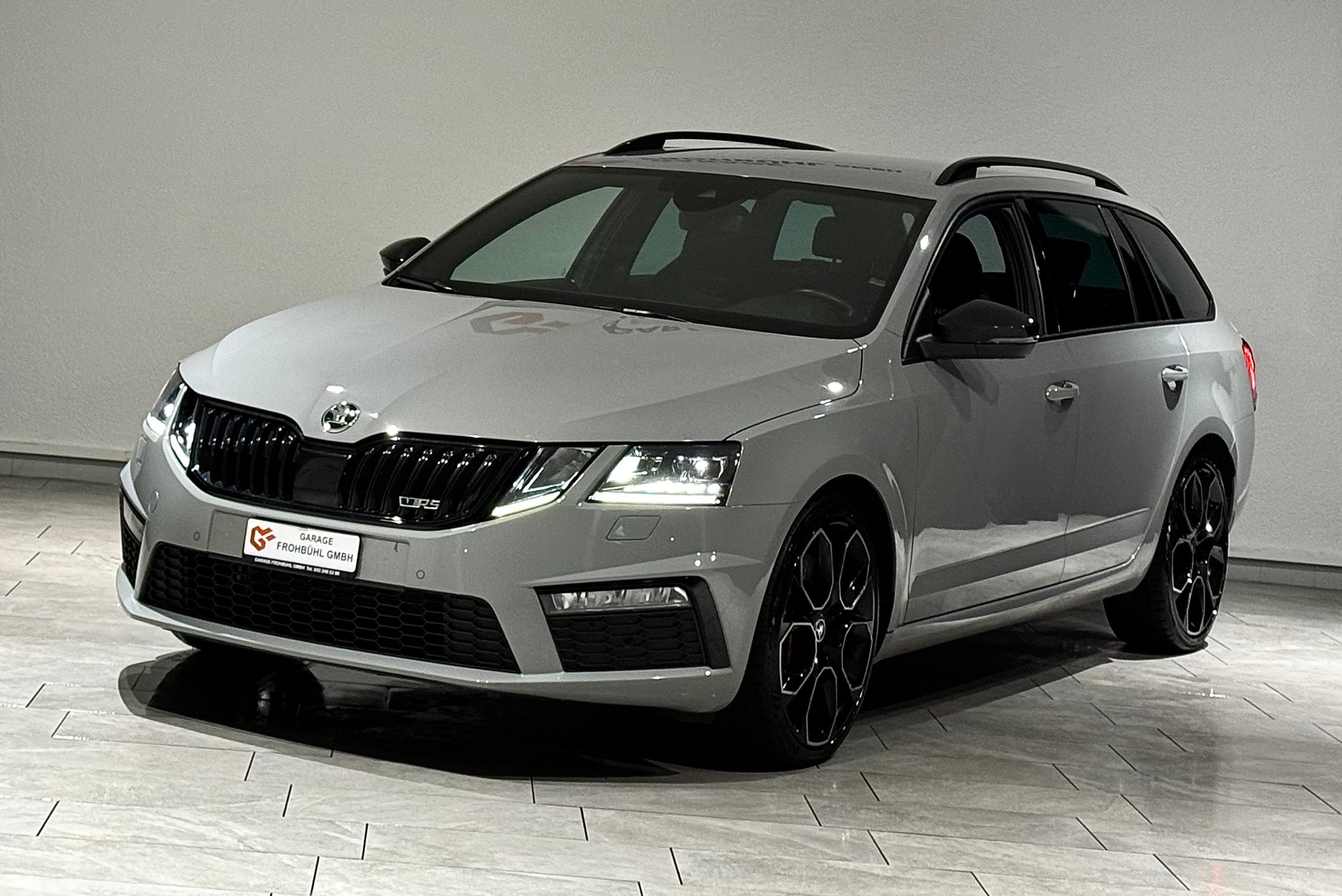 SKODA Octavia Combi 2.0 TSI RS Final Edition DSG | AHK 1600Kg |-image-0
