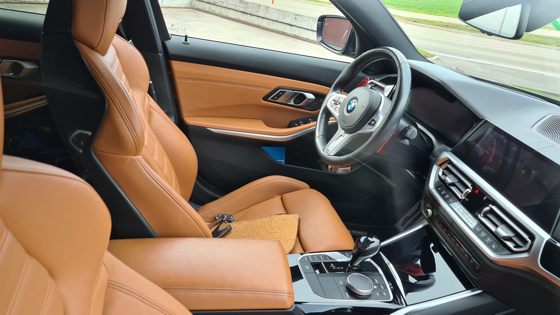 BMW M340i xDrive-image-4