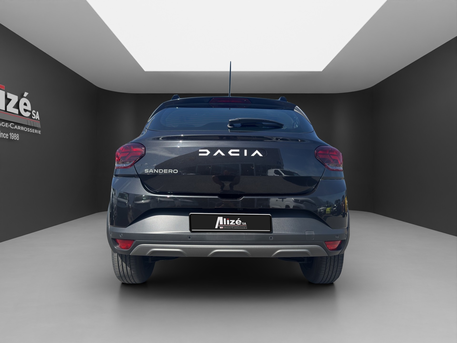 DACIA Sandero Stepway TCe 110 Extreme+-image-5