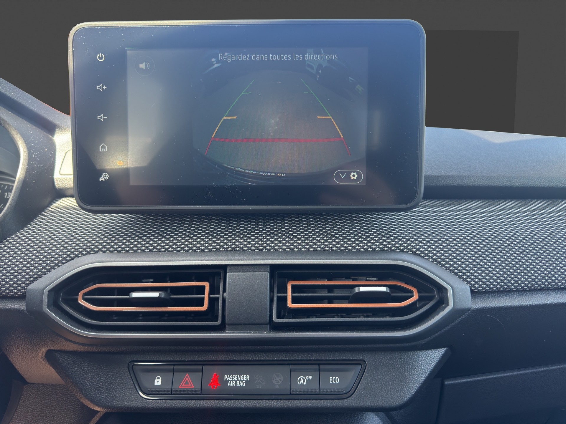 DACIA Sandero Stepway TCe 110 Extreme+-image-14
