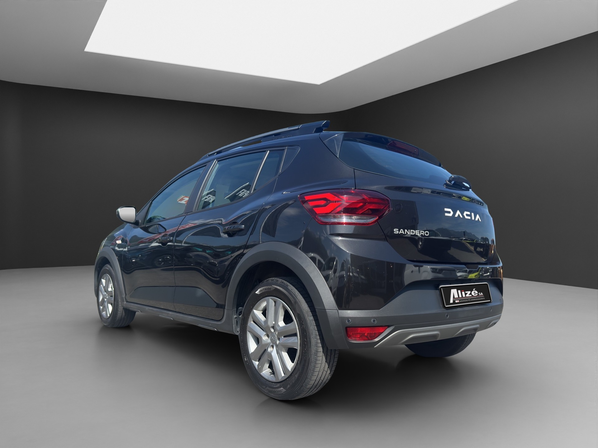 DACIA Sandero Stepway TCe 110 Extreme+-image-4