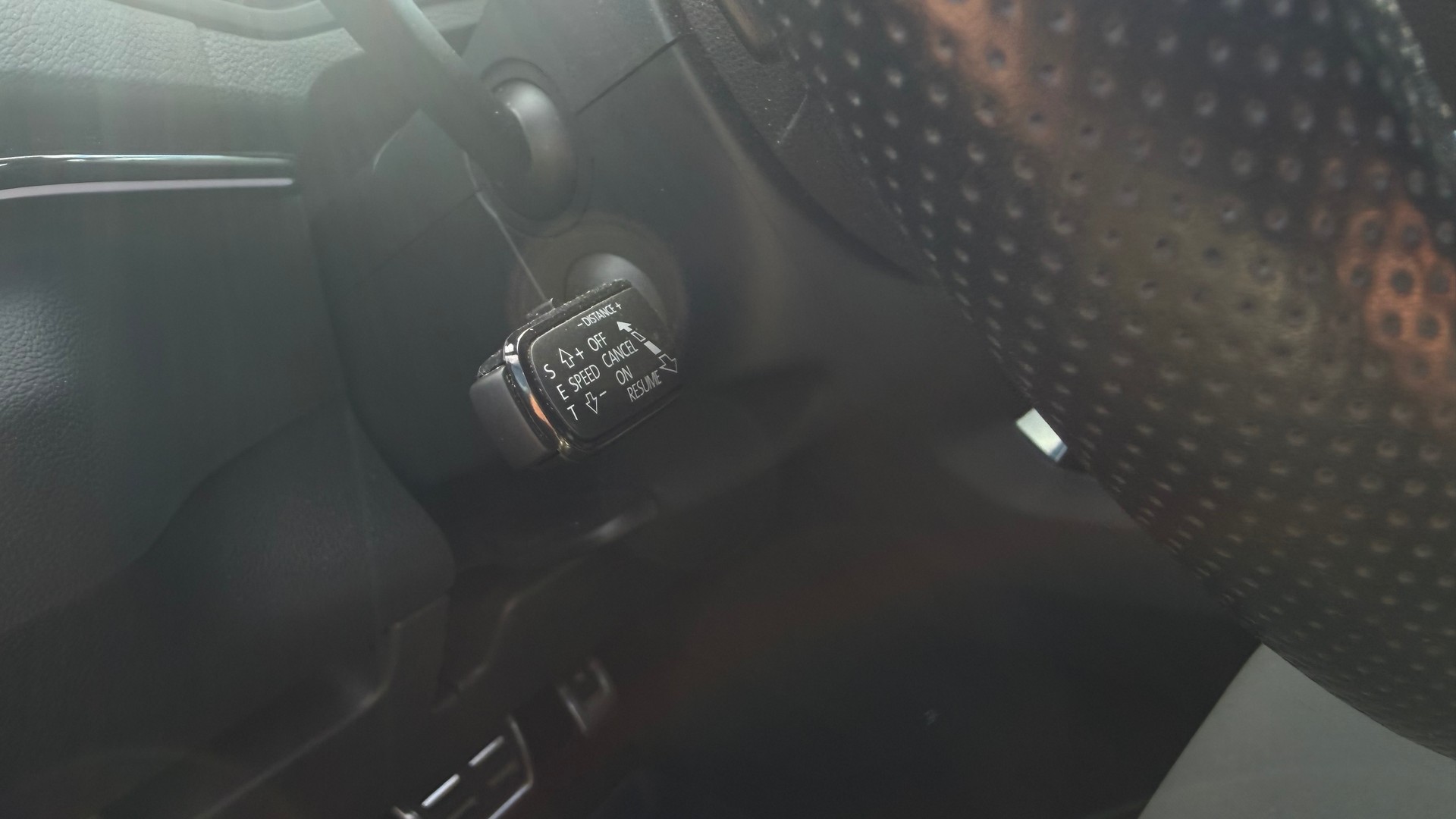 SKODA Karoq 2.0 TSI SportLine 4x4 DSG-image-8