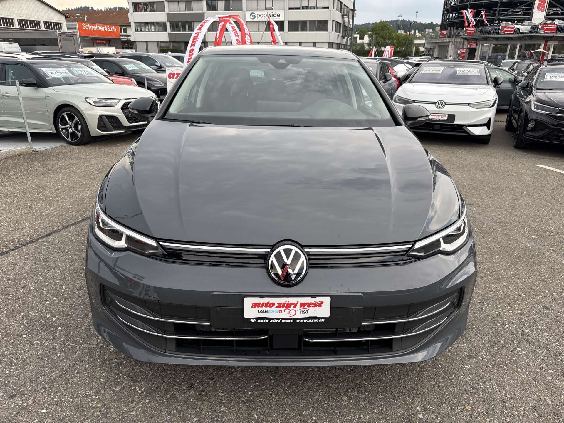 VW Golf 2.0 TDi Life GOAL DSG-Automat-image-13