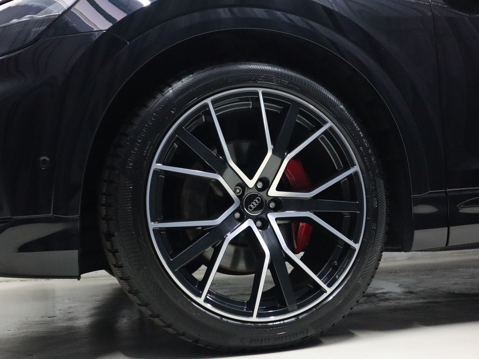 AUDI Q8 50 TDI quattro tiptronic - Black Edition - Panorama - Luftfederung - 360° Kamera - Standheizung - 286 PS-image-7