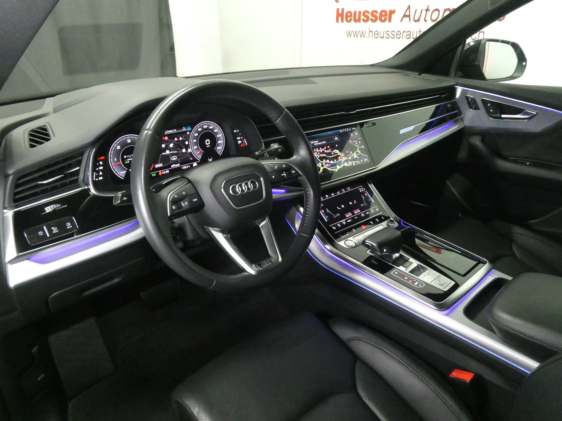 AUDI Q8 50 TDI quattro tiptronic - Black Edition - Panorama - Luftfederung - 360° Kamera - Standheizung - 286 PS-image-8